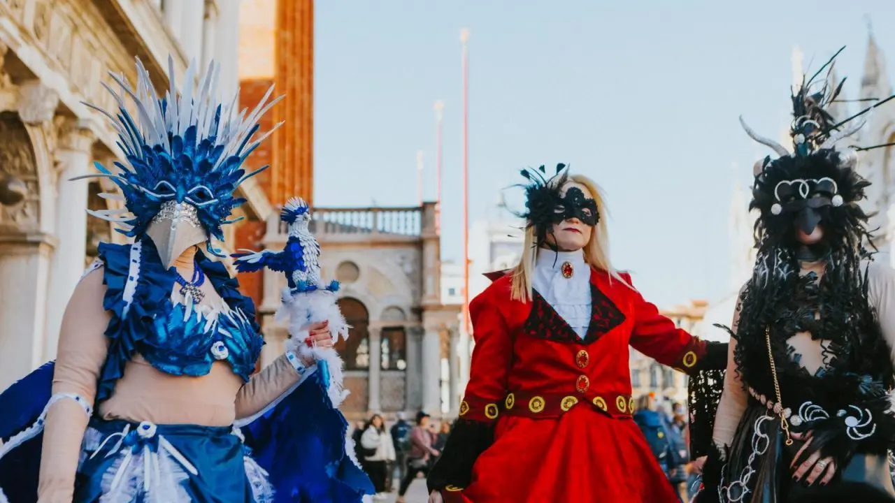 Quelle idée déguisement fille pour une soirée italienne ?